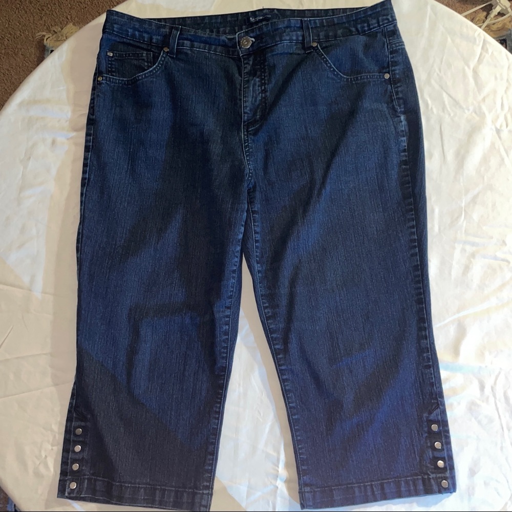 Bandolino crop jeans size 18 W - Picture 2 of 6